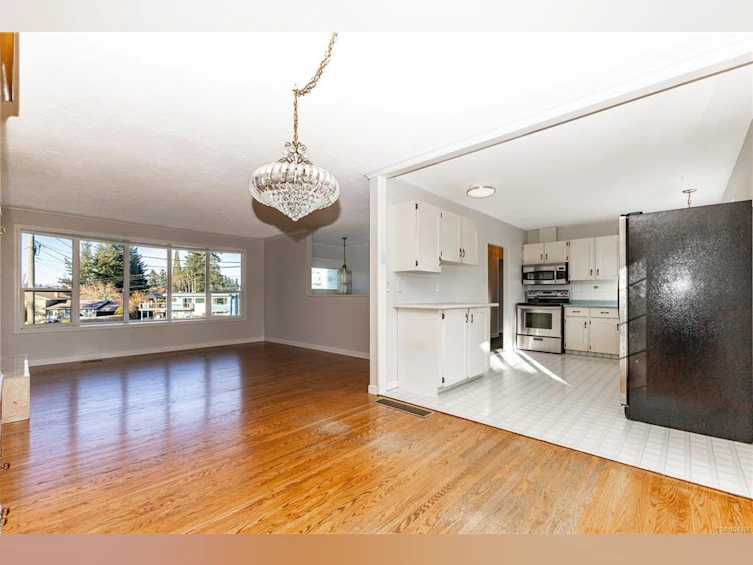 691 Victoria Crescent, Campbell River, BC, V9W 3Y3 - 5
