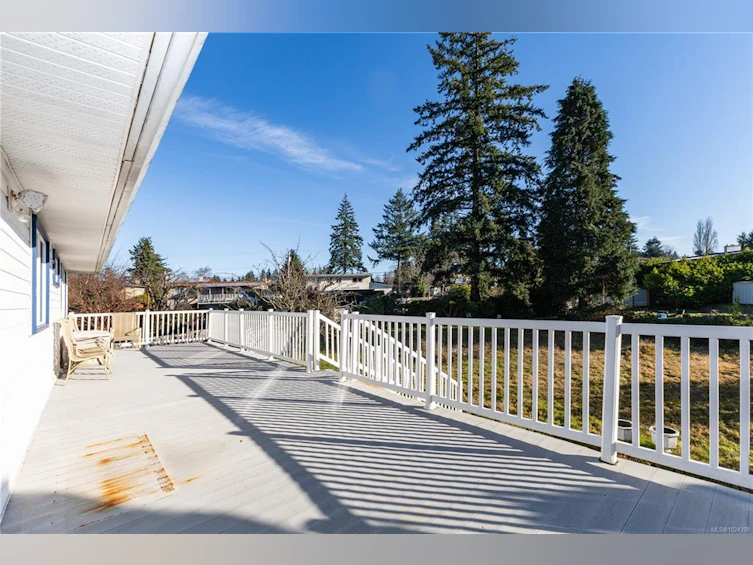 691 Victoria Crescent, Campbell River, BC, V9W 3Y3 - 7