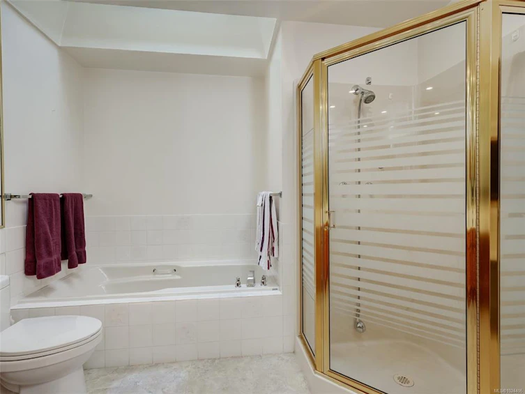 714-6880 Wallace Drive, Central Saanich, BC, V8M 1N8 - 16
