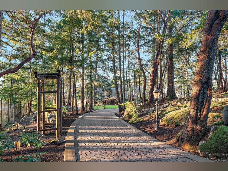 7178 Mark Lane, Central Saanich, BC, V9E 2A1 - 12