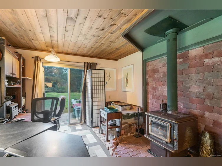 1980 Grafton Avenue, Coombs, BC, V0R 1V0 - 16