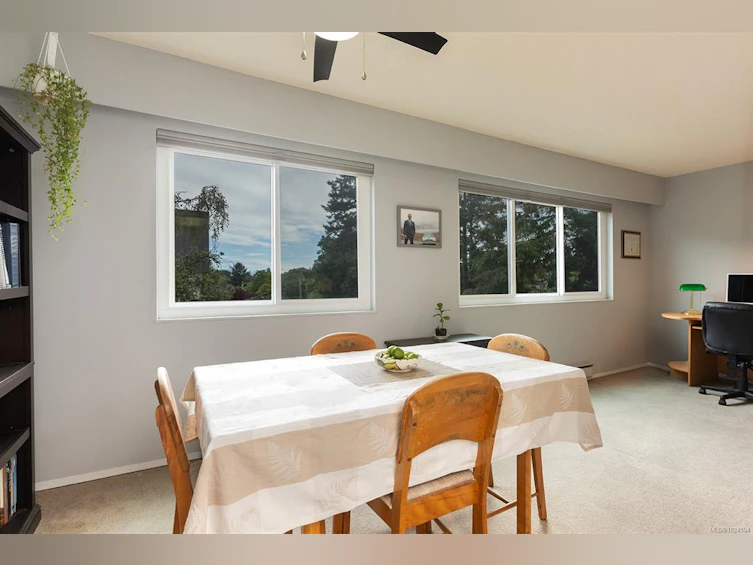 305-1151 Oscar Street, Victoria, BC, V8V 2X5 - 8