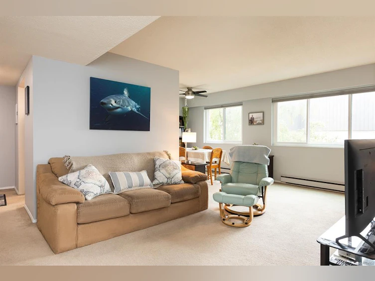 305-1151 Oscar Street, Victoria, BC, V8V 2X5 - 3