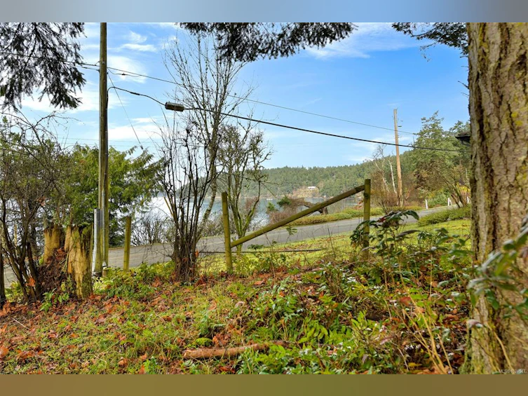 421 Sunset Place, Mayne Island, BC, V0N 2J2 - 10