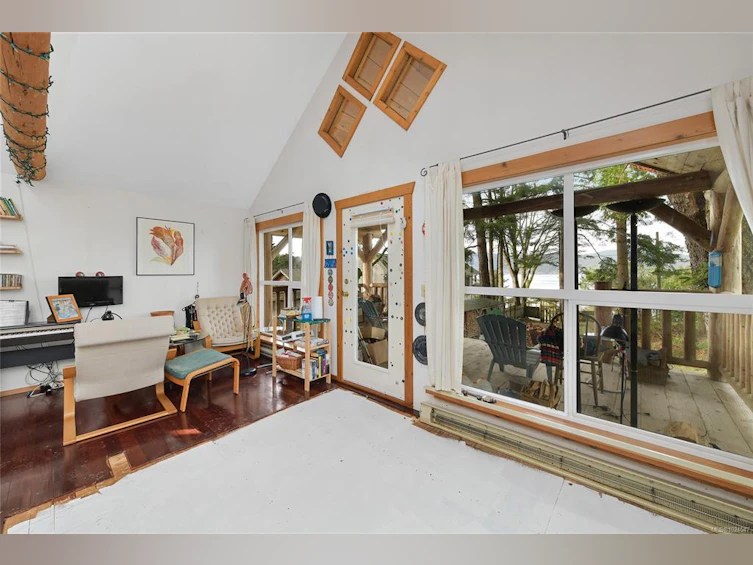 421 Sunset Place, Mayne Island, BC, V0N 2J2 - 17