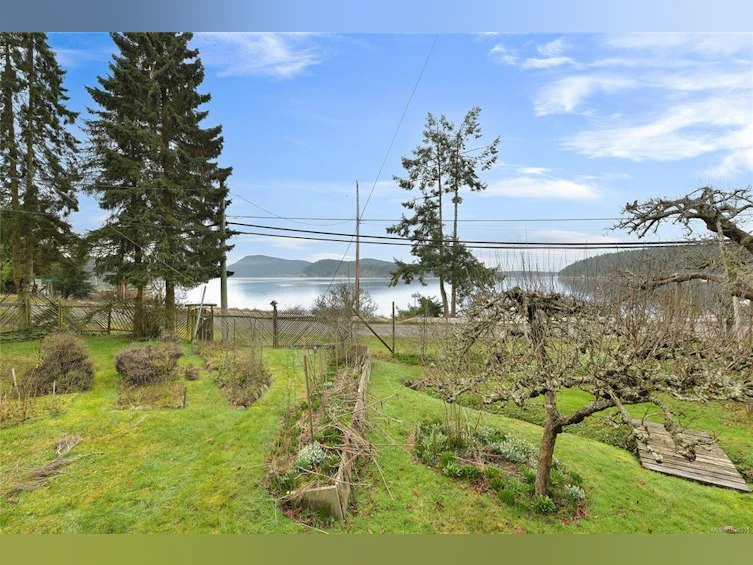 417 Sunset Place, Mayne Island, BC, V0N 2J2 - 5