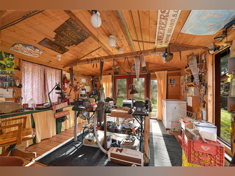 417 Sunset Place, Mayne Island, BC, V0N 2J2 - 35