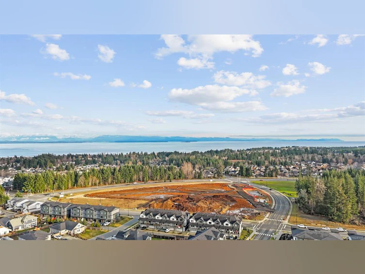 739 Beaver Creek Boulevard, Campbell River, BC, V9H 0G1 - 3