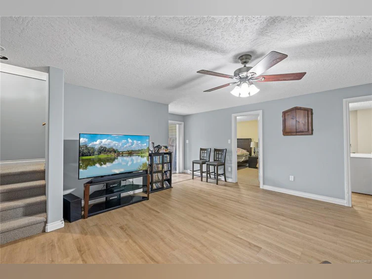 1738 Martini Way, Qualicum Beach, BC, V9K 2S3 - 35