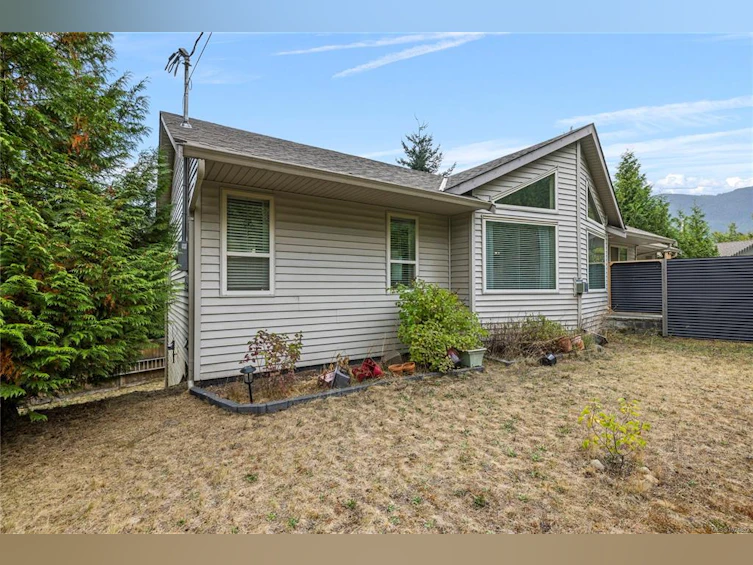 1738 Martini Way, Qualicum Beach, BC, V9K 2S3 - 43
