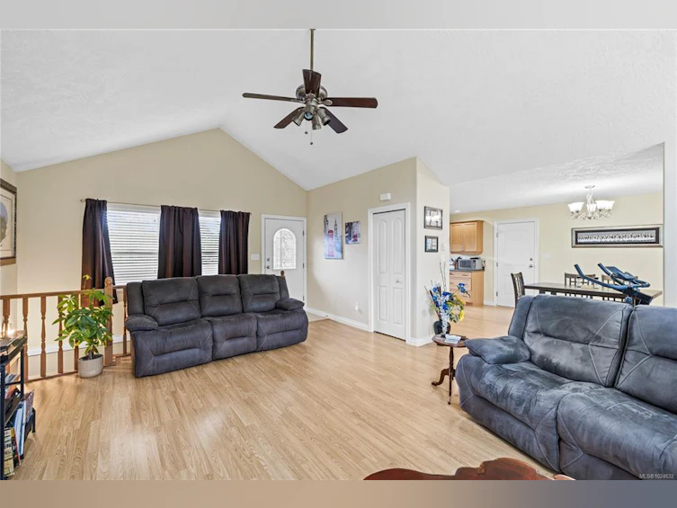 1738 Martini Way, Qualicum Beach, BC, V9K 2S3 - 28