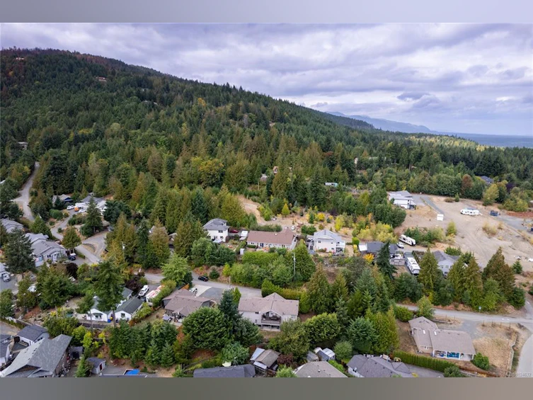 1738 Martini Way, Qualicum Beach, BC, V9K 2S3 - 50