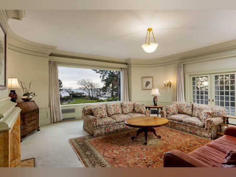 3175 Beach Drive, Oak Bay, BC, V8R 6L7 - 19