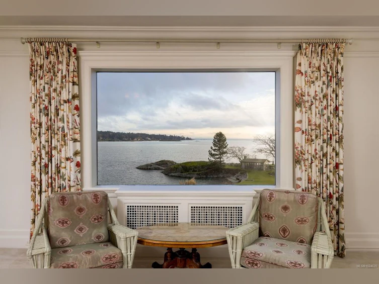 3175 Beach Drive, Oak Bay, BC, V8R 6L7 - 41