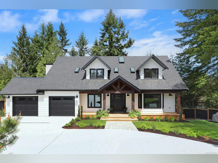 177 E Sunningdale Road, Qualicum Beach, BC, V9K 1L1 - 2