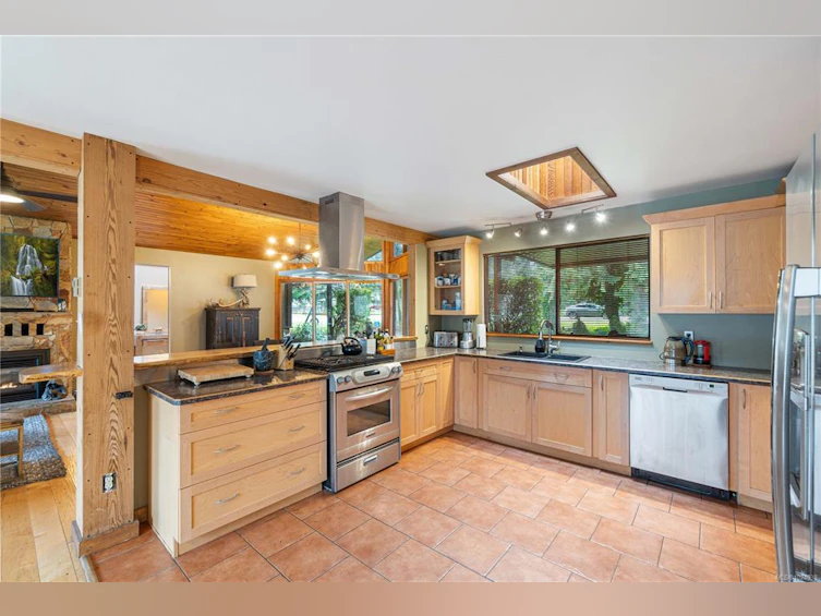 972 Woodpecker Place, Parksville, BC, V9P 1T1 - 13