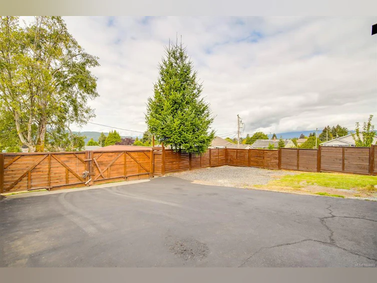 2588 11th Avenue, Port Alberni, BC, V9Y 2S1 - 35