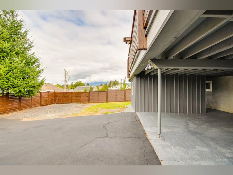 2588 11th Avenue, Port Alberni, BC, V9Y 2S1 - 36