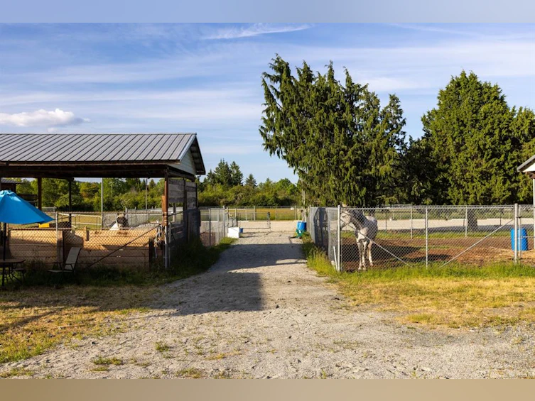 9775 West Saanich Road, North Saanich, BC, V8L 5T5 - 27