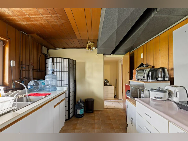 9775 West Saanich Road, North Saanich, BC, V8L 5T5 - 45