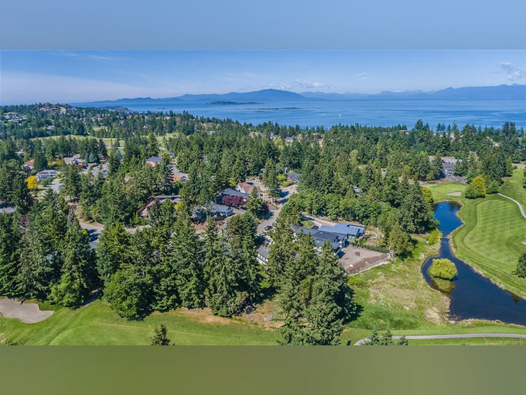 3285 Hobart Place, Fairwinds, BC, V9P 9H6 - 35