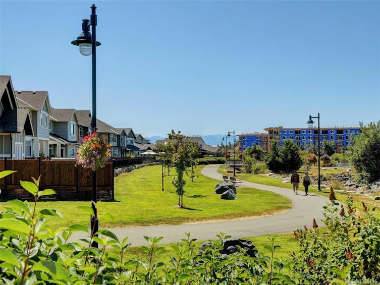 413-3564B Ryder Hesjedal Way, Colwood, BC, V9C 3A1 - 38
