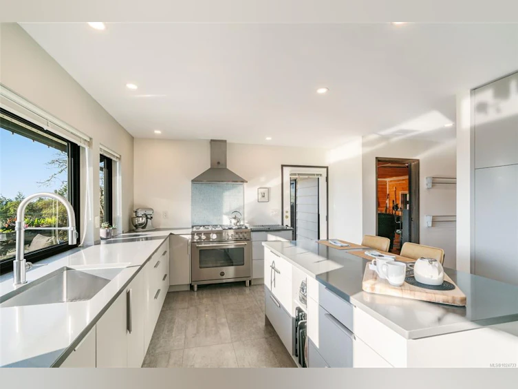 2405 Chain Way, Nanoose, BC, V9P 9G2 - 19