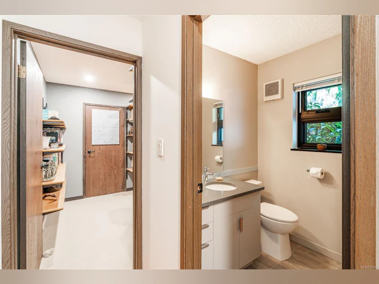 2405 Chain Way, Nanoose, BC, V9P 9G2 - 31