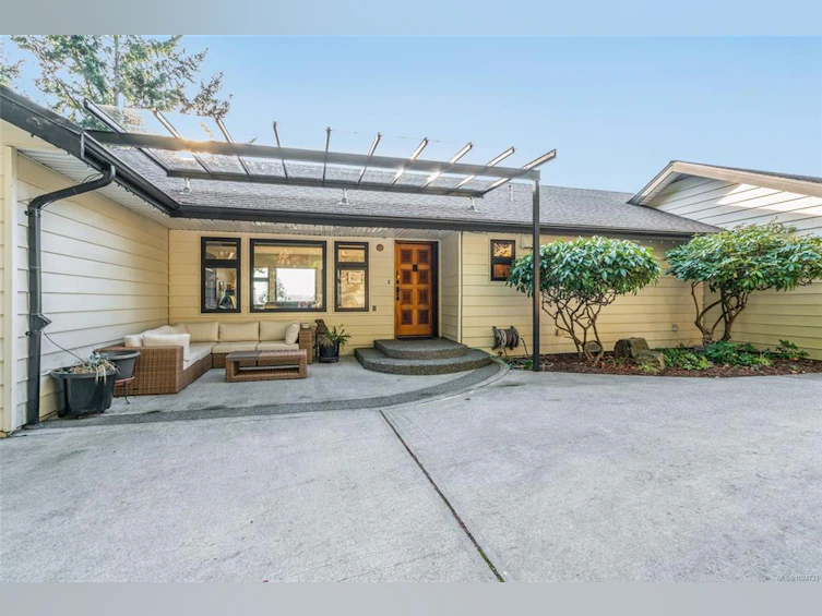 2405 Chain Way, Nanoose, BC, V9P 9G2 - 11
