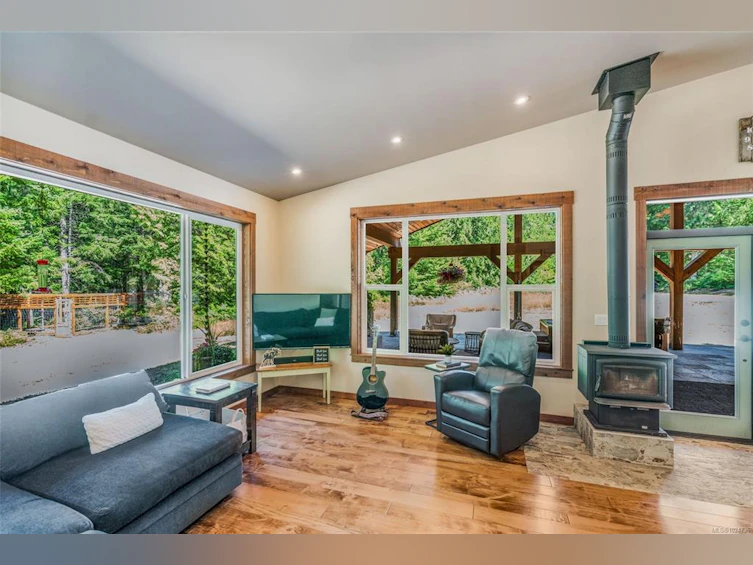 3005 Christie Road, Qualicum Beach, BC, V9K 2L7 - 4