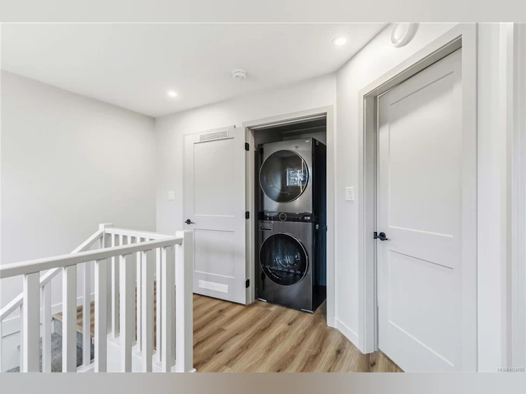 6-1789 Emerson Street, Victoria, BC, V8R 2C2 - 29