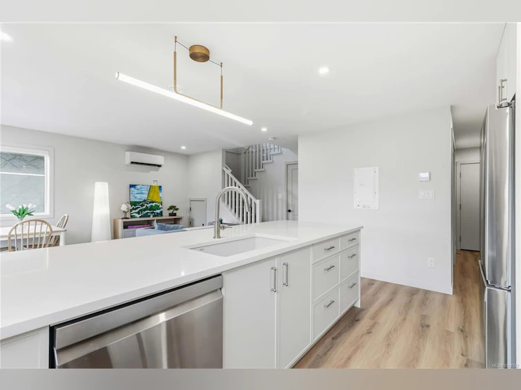 6-1789 Emerson Street, Victoria, BC, V8R 2C2 - 16