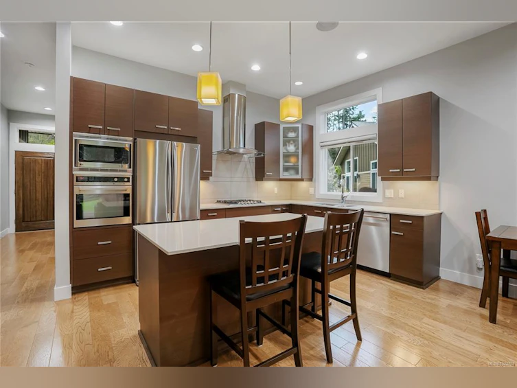 109-3640 Propeller Place, Colwood, BC, V9C 0A4 - 4