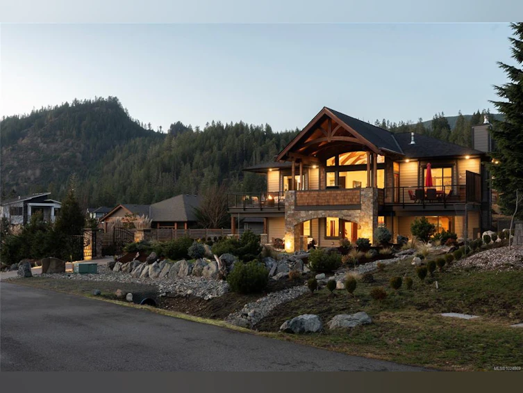 7343 Lakefront Place, Lake Cowichan, BC, V0R 2G1 - 96