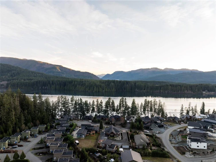 7343 Lakefront Place, Lake Cowichan, BC, V0R 2G1 - 71