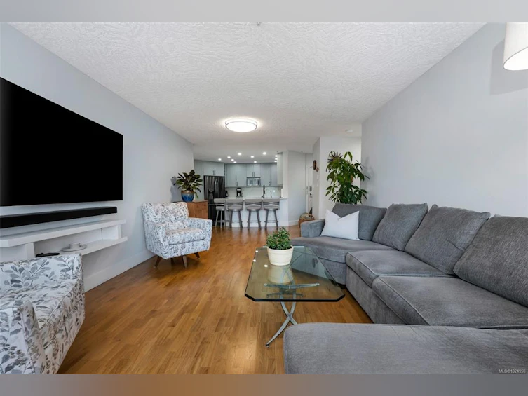 306-1085 Tillicum Road, Esquimalt, BC, V9A 7M3 - 10