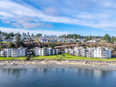 3210-27 S Island Highway - 2