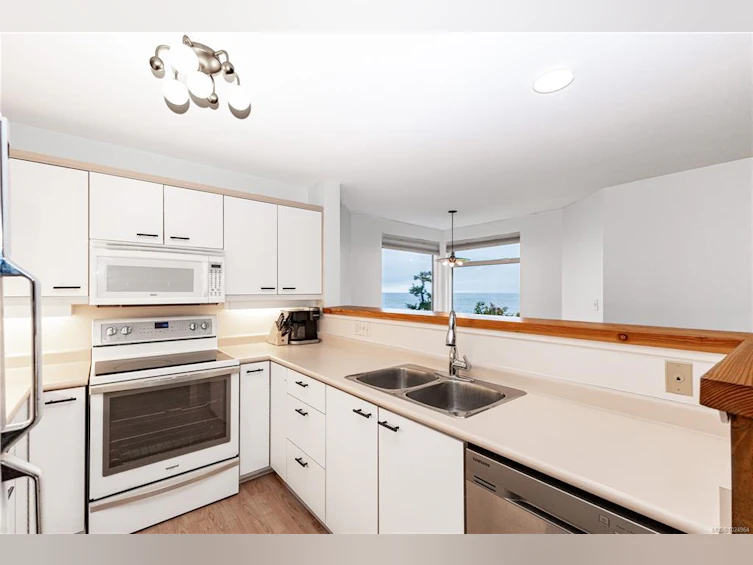 3210-27 S Island Highway, Campbell River, BC, V9W 1A2 - 20