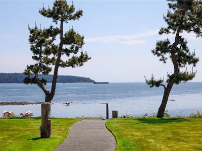 3210-27 S Island Highway - 3