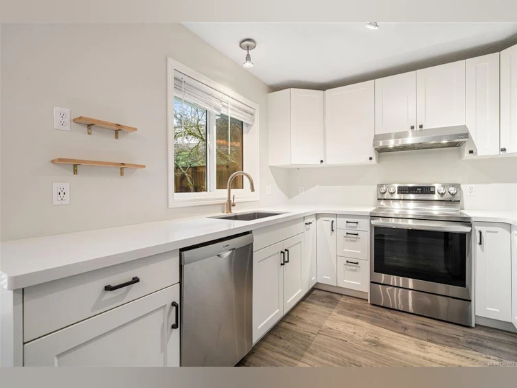 2589 Buckler Avenue, Langford, BC, V9B 5V3 - 9