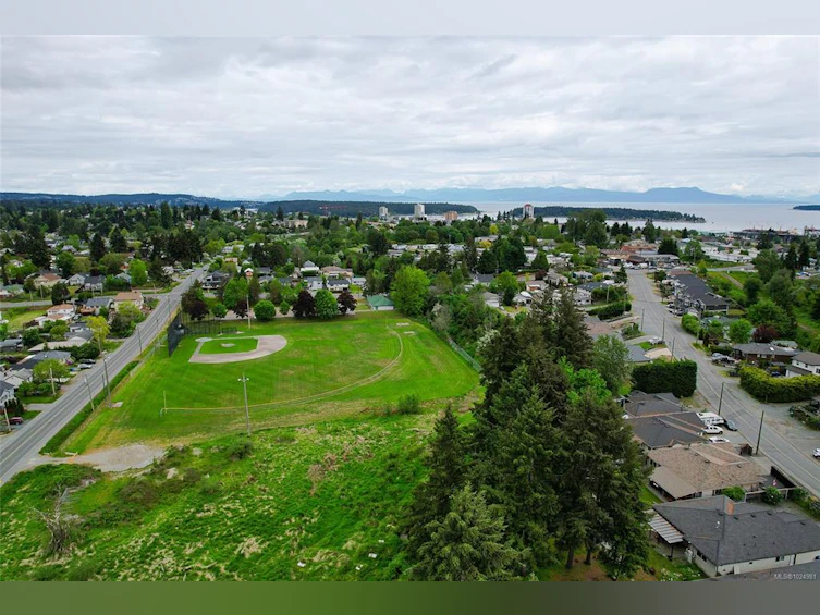 58 Duke Street, Nanaimo, BC, V9R 5M8 - 37