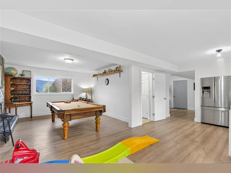 7257 Kristin Place, Central Saanich, BC, V8M 1J4 - 27