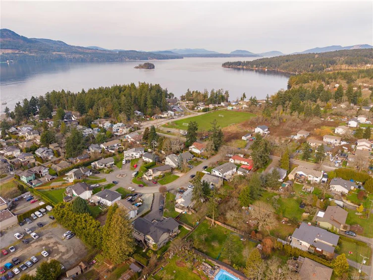 7257 Kristin Place, Central Saanich, BC, V8M 1J4 - 58