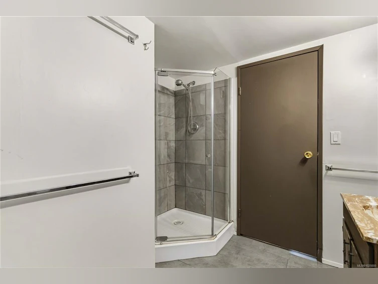 3058 Carola Place, Colwood, BC, V9C 1N1 - 31