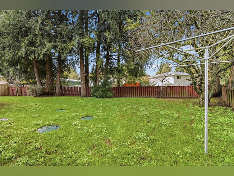 3058 Carola Place, Colwood, BC, V9C 1N1 - 16