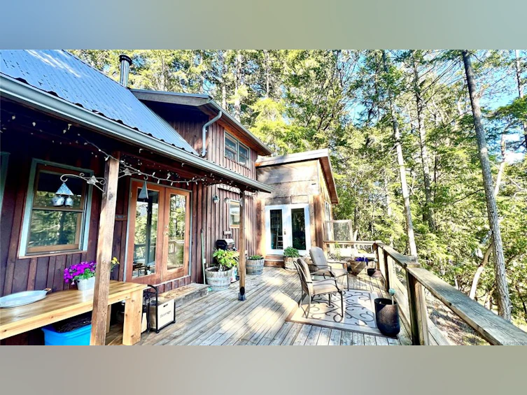 231 Halibut Hill Road, Mudge Island, BC, V0R 1X6 - 53