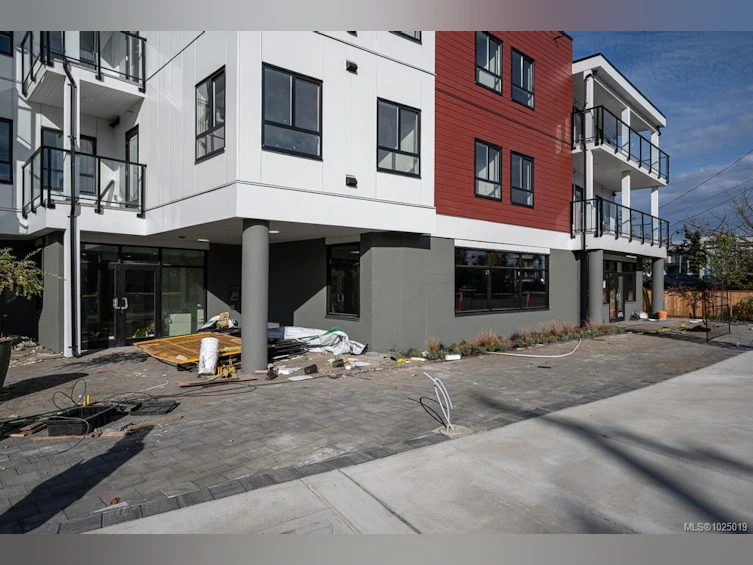 211-171 W Jensen Avenue, Parksville, BC, V9P 1K3 - 14