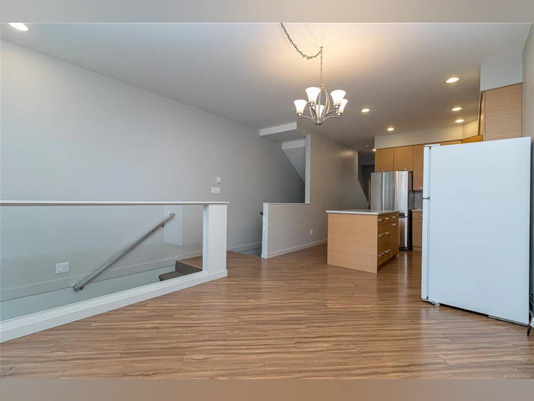 105-2733 Peatt Road, Langford, BC, V9B 3V2 - 9