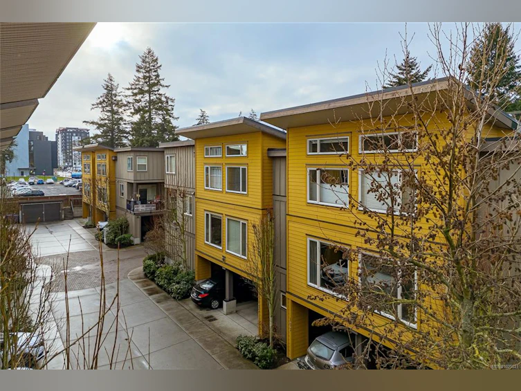 105-2733 Peatt Road, Langford, BC, V9B 3V2 - 25