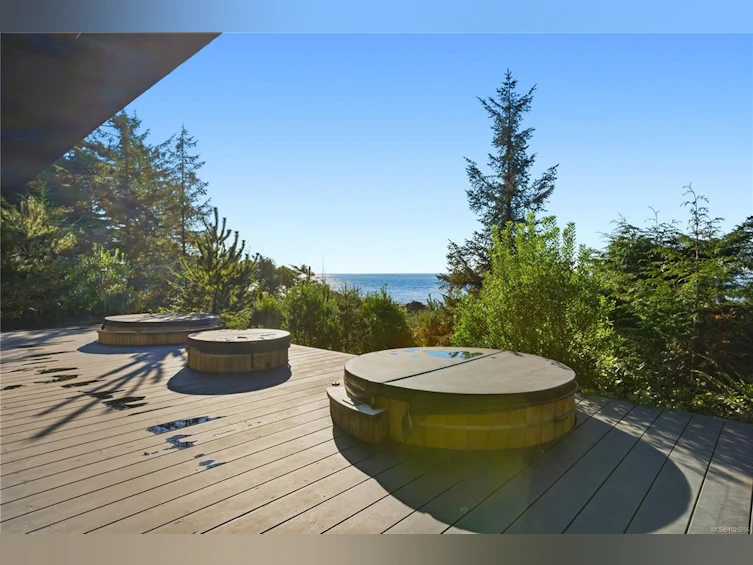 828 Odyssey Lane, Ucluelet, BC, V0R 3A0 - 22